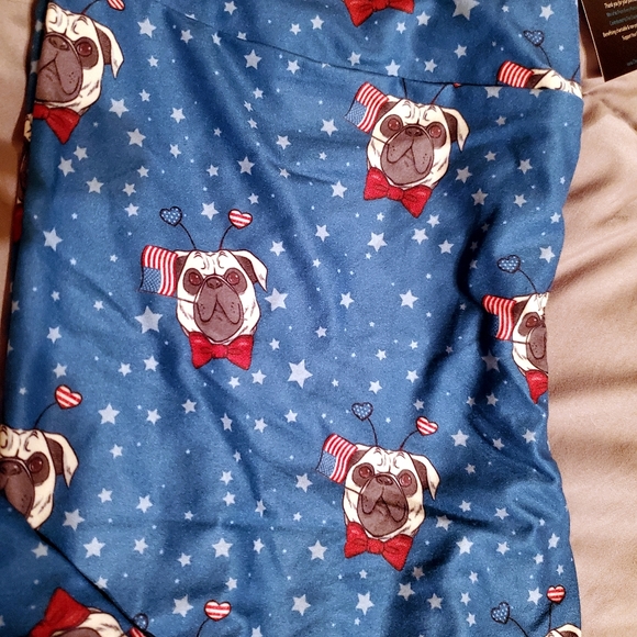 Charlie's Project OS 2-12 Blue American Flag Star Capri Pug leggings NWT - Picture 3 of 4